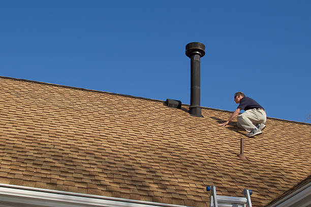 Best Roof Maintenance and Cleaning  in Longview, WA